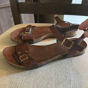 Frida Women’s Leather Sandals Flats Brown Size 6-7